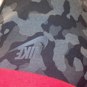 Meet your Posher, Dylan